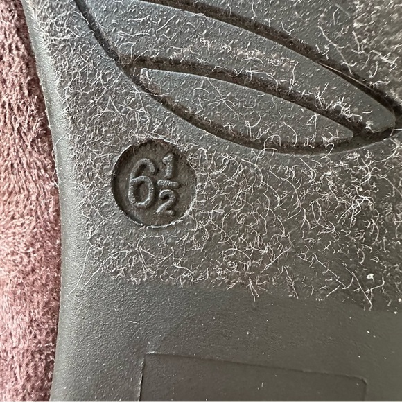 Over the Knee Brown Boots - Picture 3 of 5